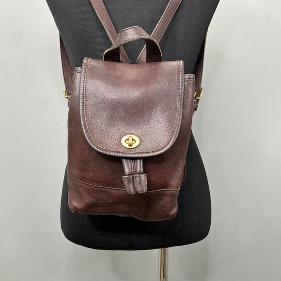 Vintage Coach Mini Backpack Daypack 9960 Brown Leather G8I-9960 Bag Purse - Picture 2 of 14
